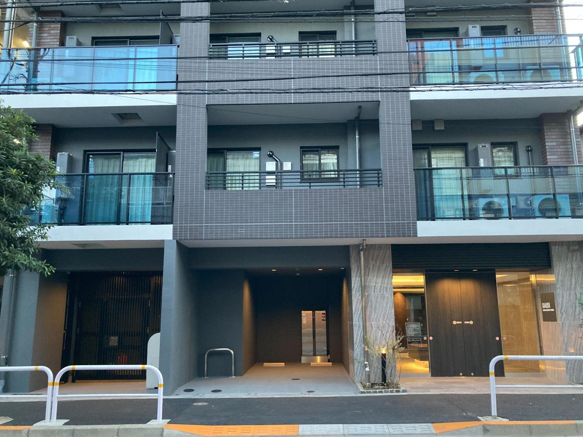 Dash Living Osaki Tokyo